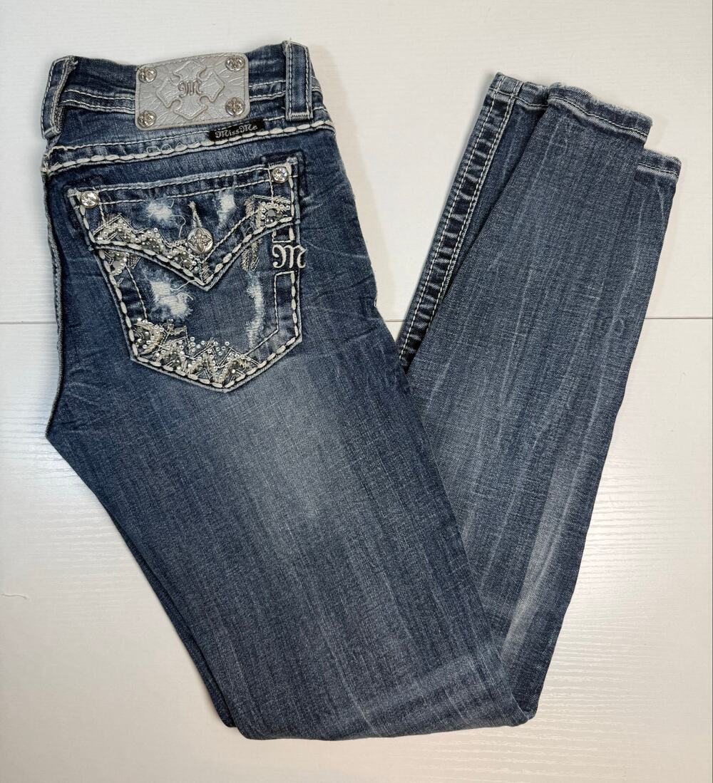 Miss Me Signature Ankle Skinny Size 27